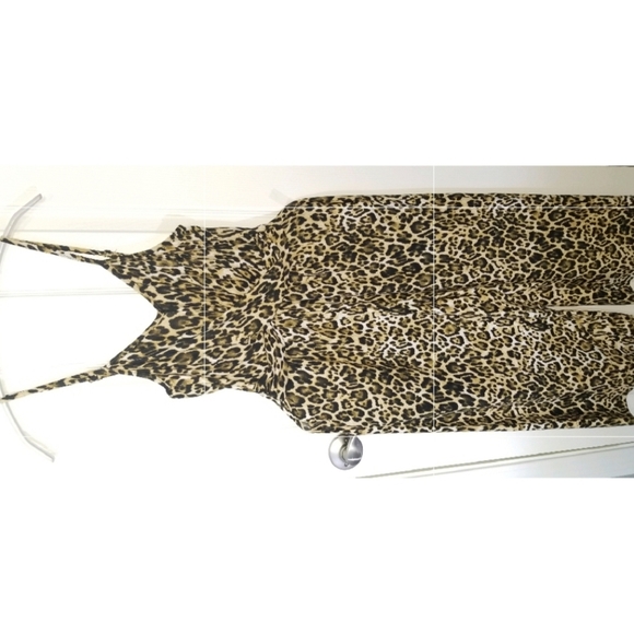 Jumpsuit - Picture 3 of 5